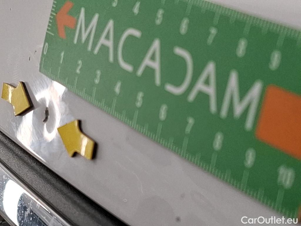  Volkswagen  Tiguan VOLKSWAGEN  / 2020 / 5P / SUV 2.0 TDI 150 DSG7 LIFE PLUS #10