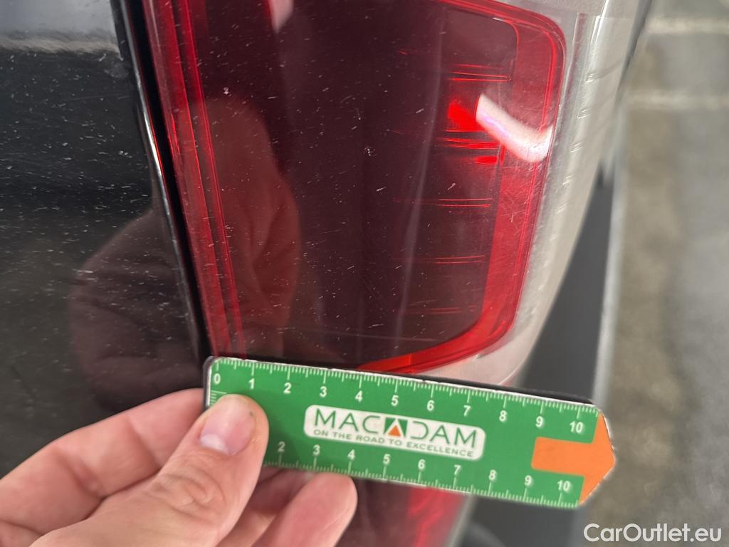  Citroen  Berlingo  Fourgon Club M 1000 1.5 BlueHDi 130CV BVA8 E6dT #33