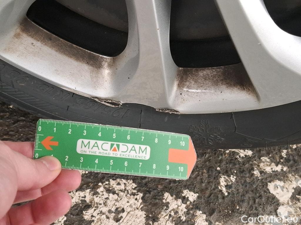  Citroen  C3  Société Feel 1.5 BlueHDI 100CV BVM5 E6dT #47