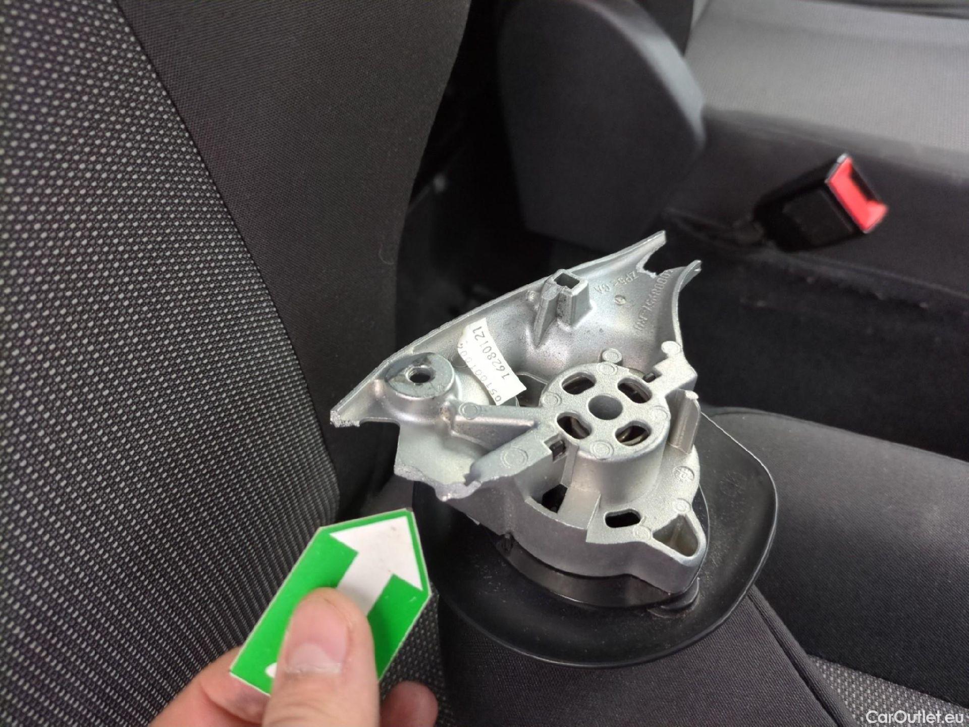  Citroen  Berlingo  Fourgon Club M 650 1.5 BlueHDi 75CV BVM5 E6dT #2