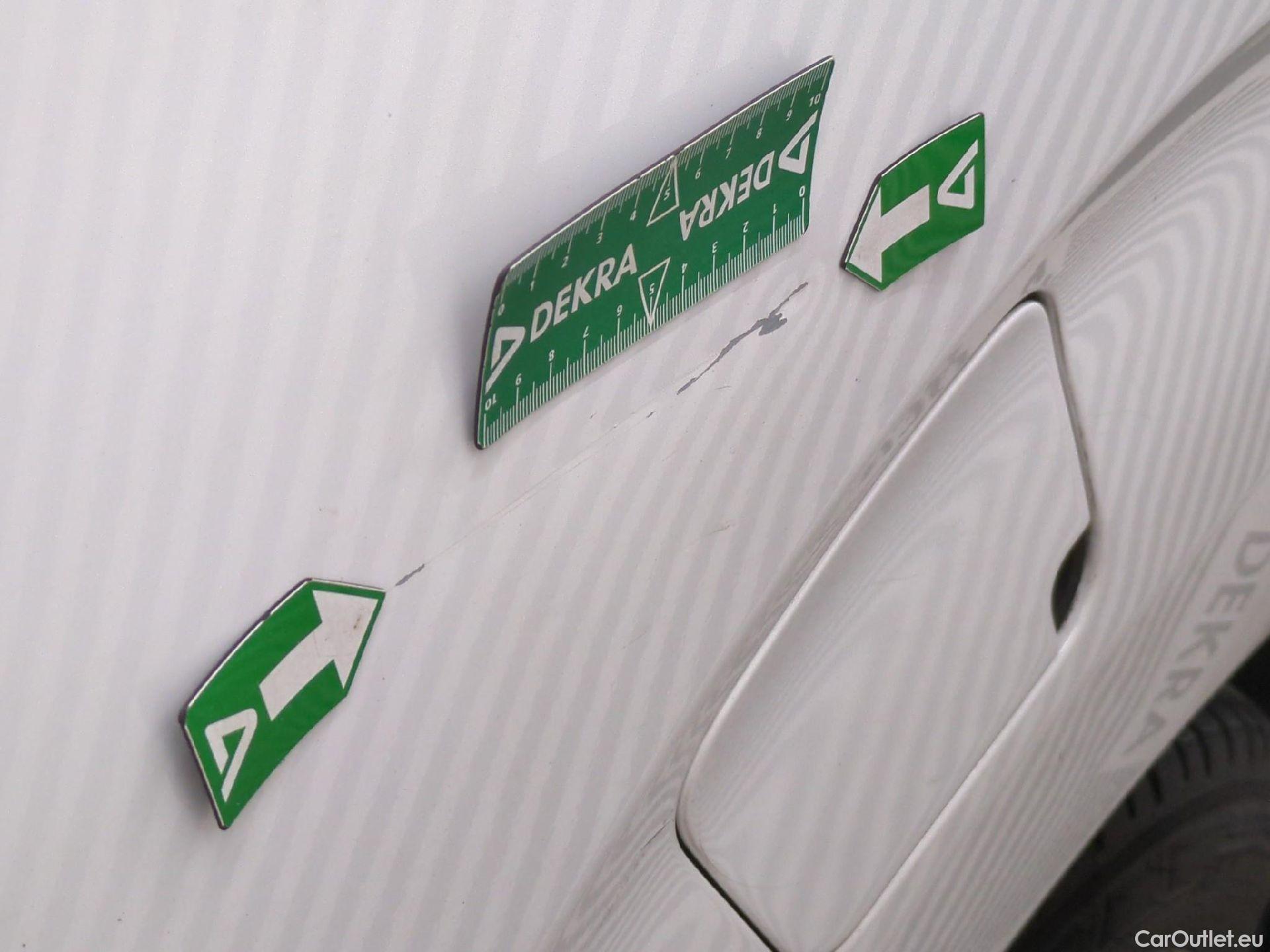  Citroen  Jumpy  Fourgon Club M 2.0 BlueHDi 120CV BVM6 E6dT #23