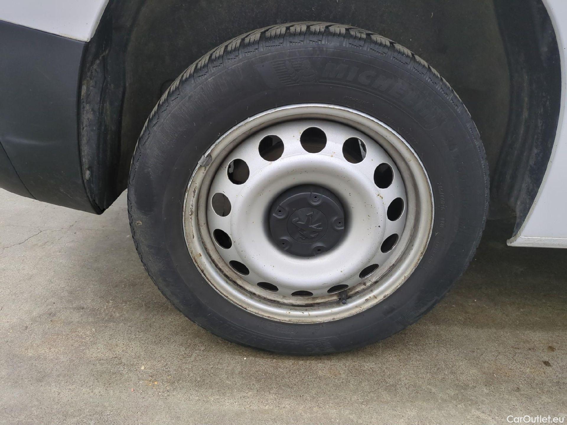  Peugeot  Partner  Asphalt L1 1.5 HDi 100CV BVM5 E6dT #2