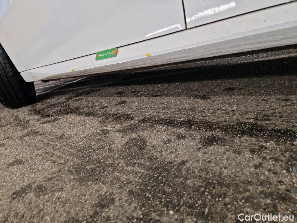  Peugeot  208  Premium 1.5 HDi 100CV BVM6 E6d #7