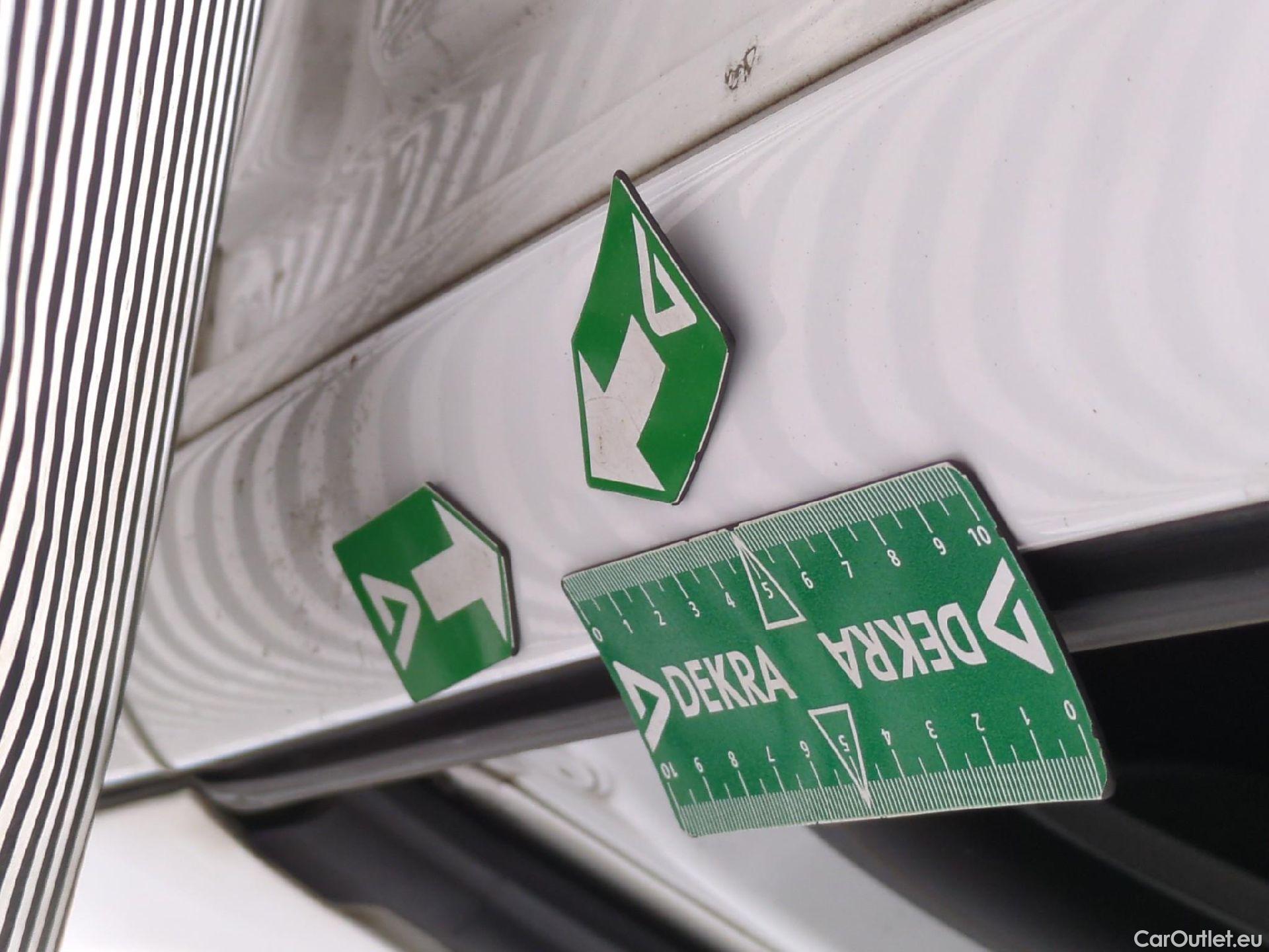  Citroen  Jumpy  Fourgon Club M 2.0 BlueHDi 120CV BVM6 E6dT #37