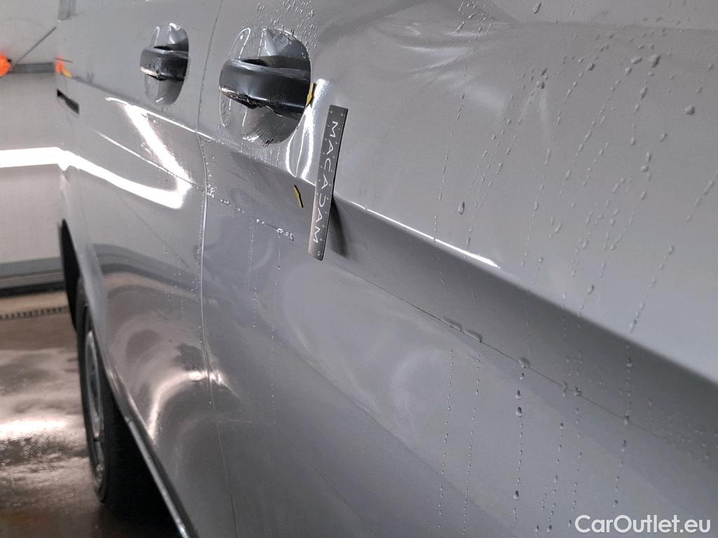  Mercedes  Vito MERCEDES-BENZ  Compact / 2020 / 4P / Fourgon tôlé 114 CDI Fourgon CP PRO #8