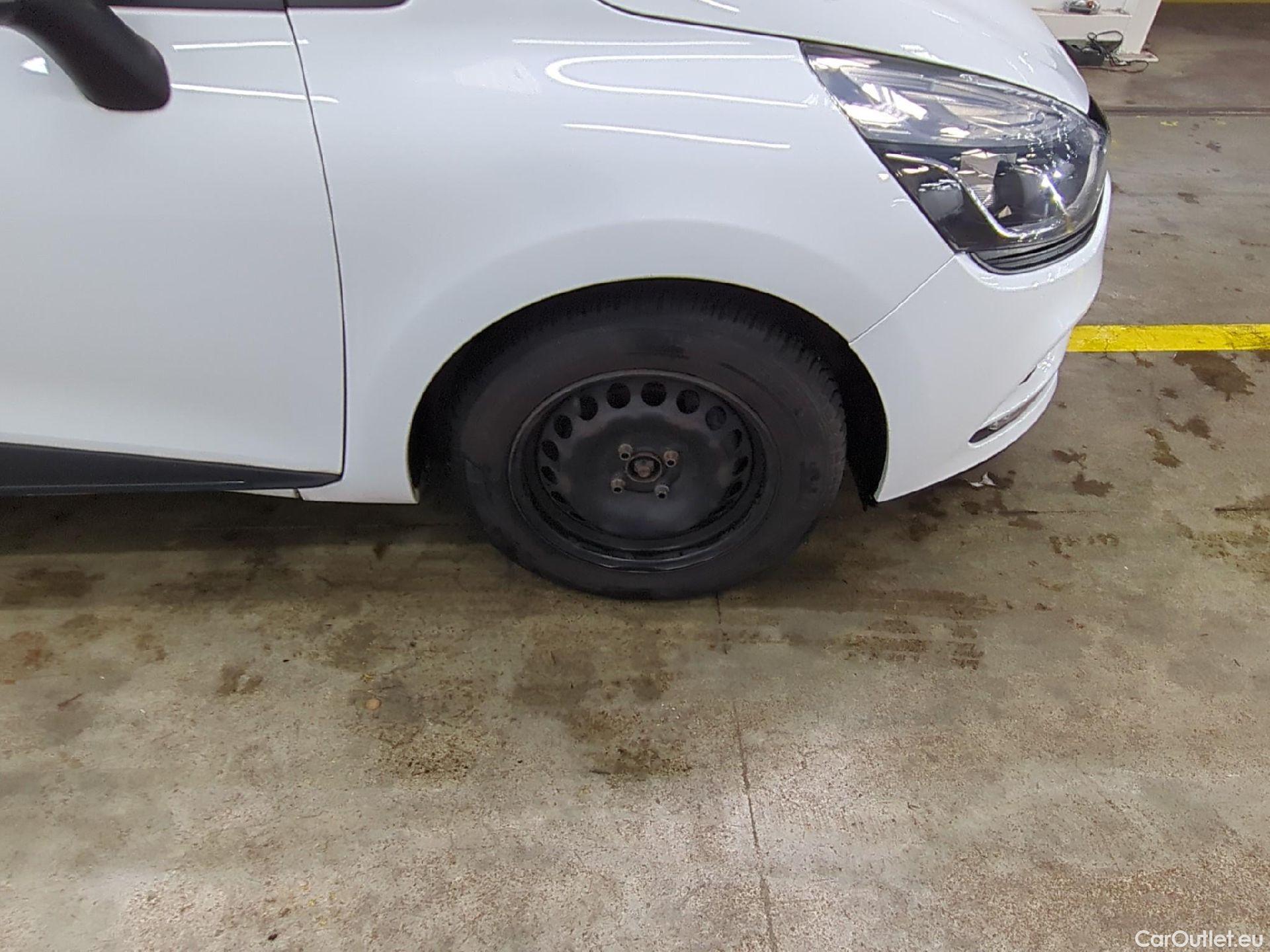  Renault  Clio RENAULT  Société VU 5p Berline Air Medianav dCi 90 #8