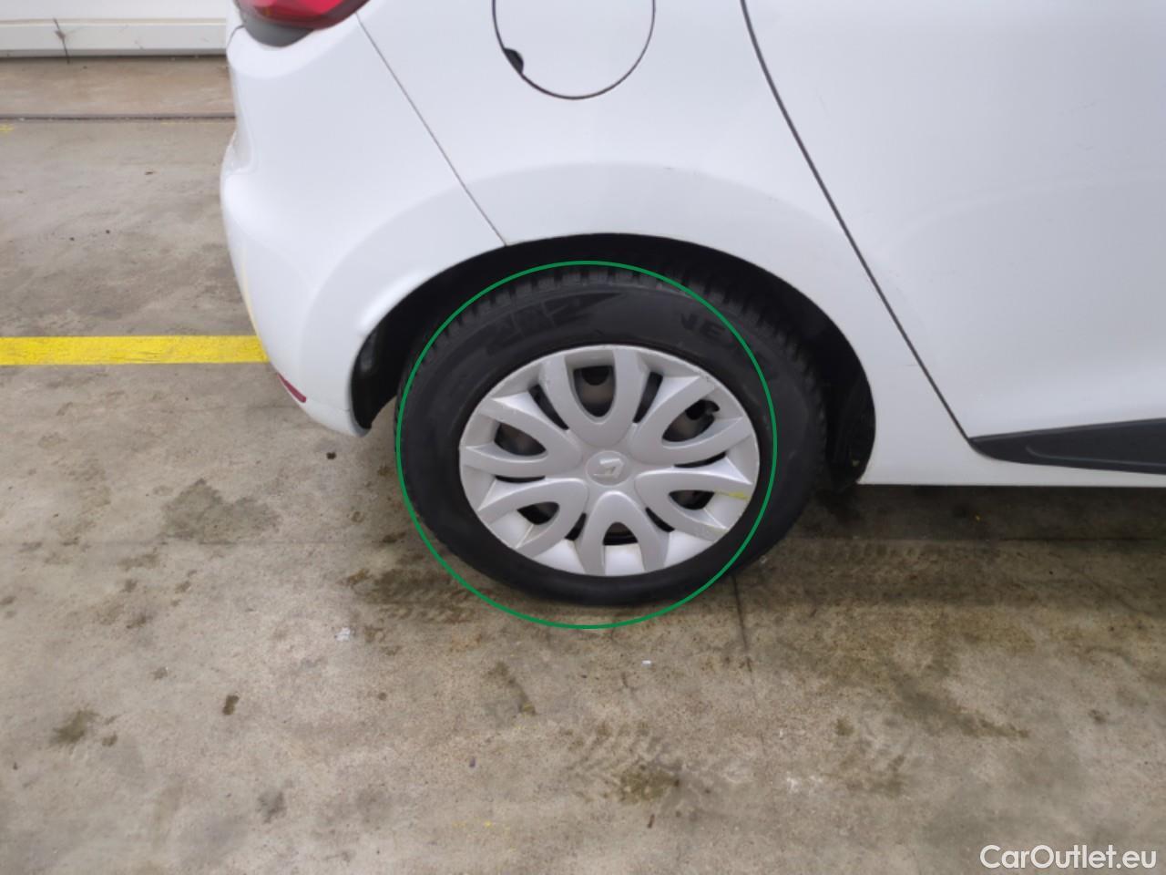  Renault  Clio RENAULT  Société VU 5p Berline Air Medianav dCi 90 #18