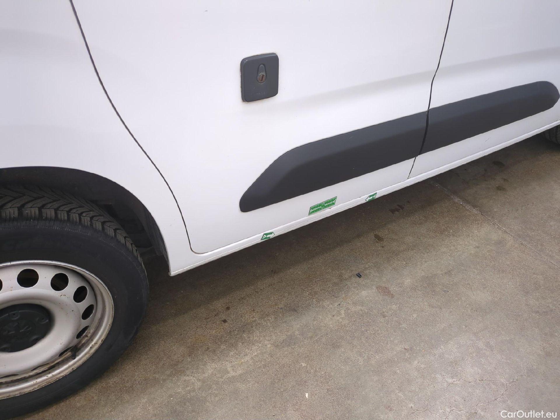  Peugeot  Partner  Asphalt L1 1.5 HDi 100CV BVM5 E6dT #23