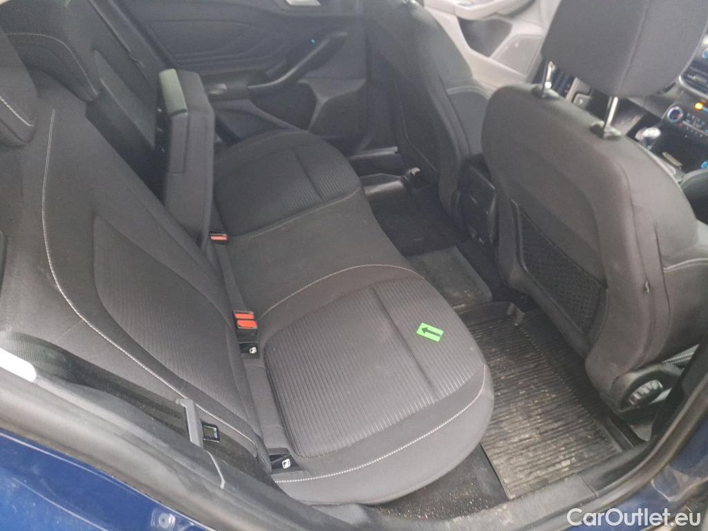  Ford  Focus 1.0 EcoBoost 125CP Titanium #9