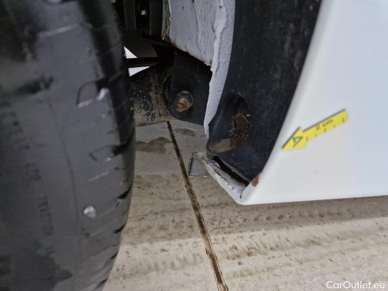  Dacia  Logan 1.5 Blue dCi 95CP Laureate #37