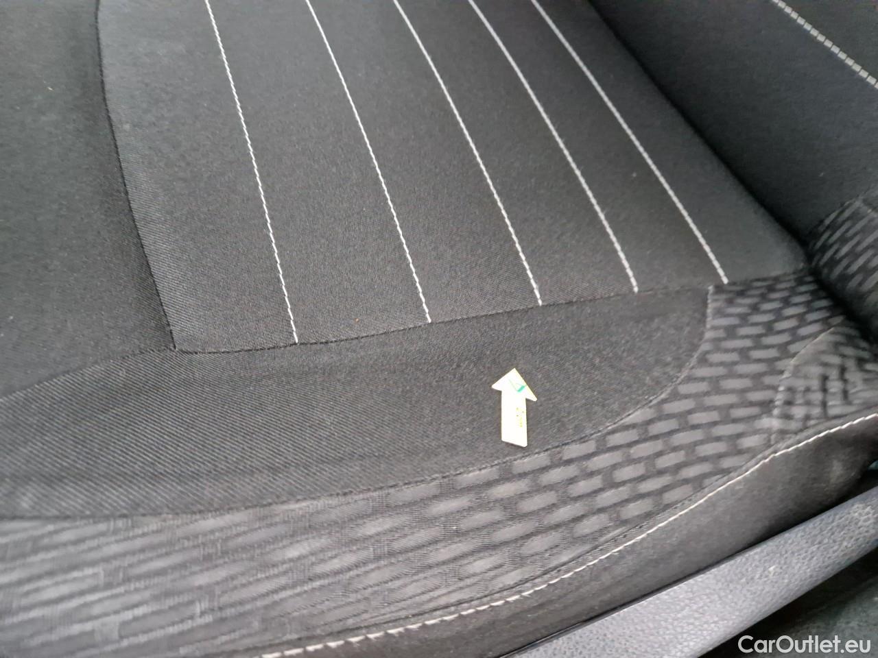  Dacia  Logan 1.5 Blue dCi 95CP Laureate #54