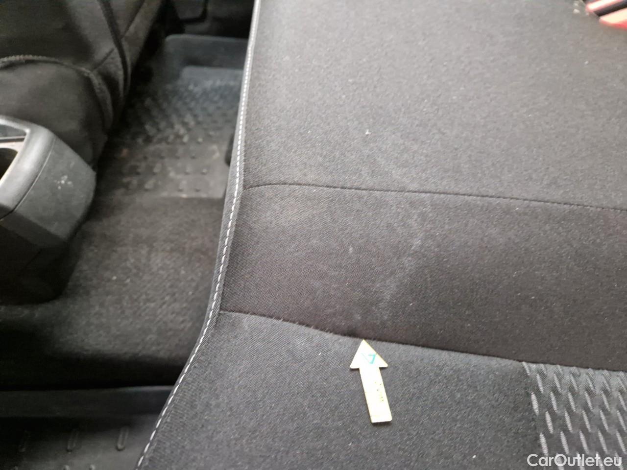  Dacia  Duster 1.5 Blue dCi 115CP Comfort 4WD #38