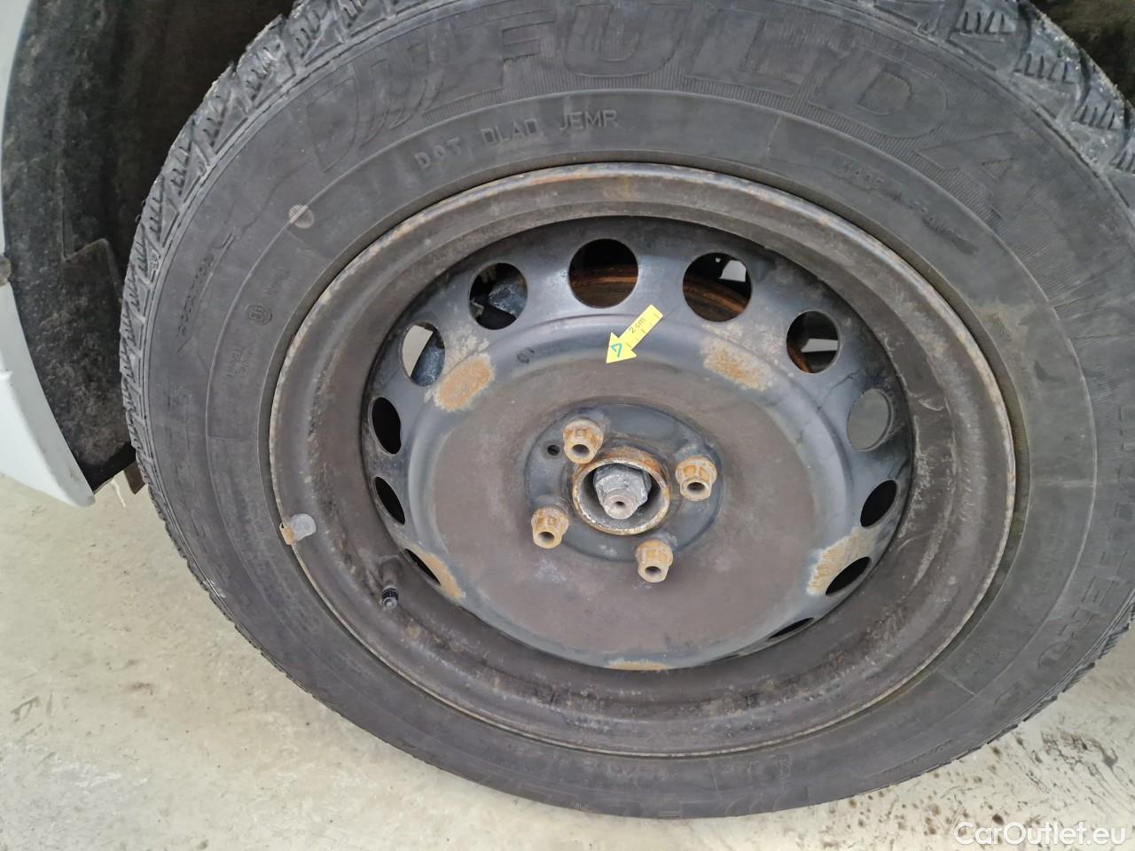  Dacia  Logan 1.5 Blue dCi 95CP Laureate #8