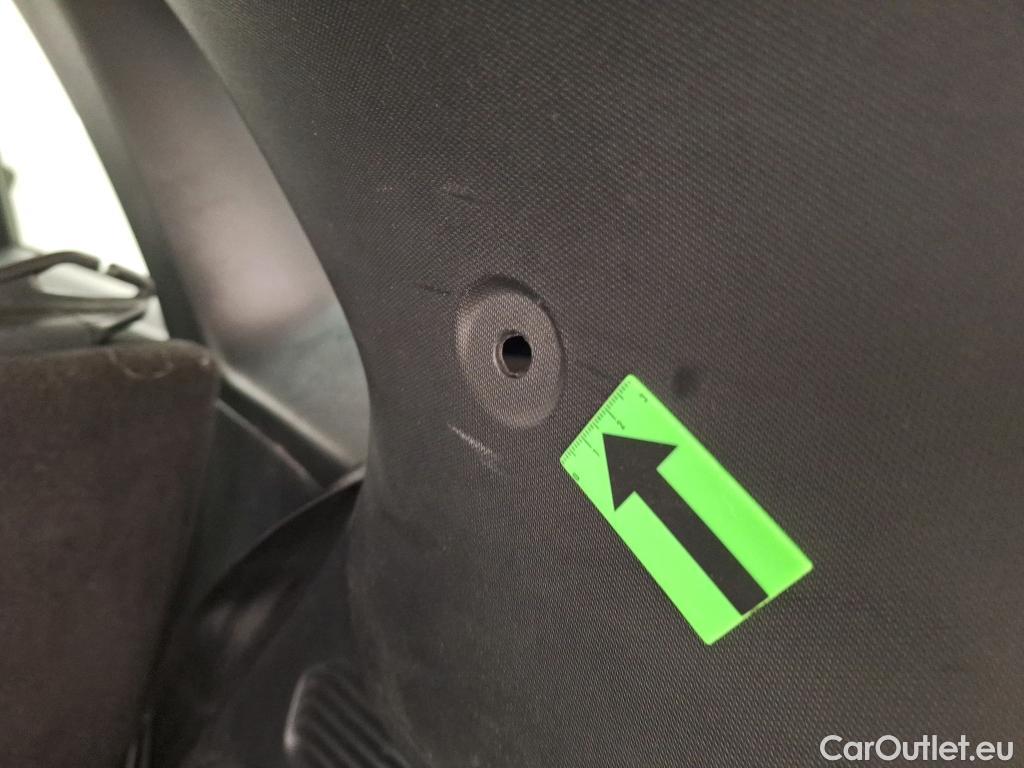  Ford  Kuga 1.5 EcoBlue 120CP Titanium A8 #32