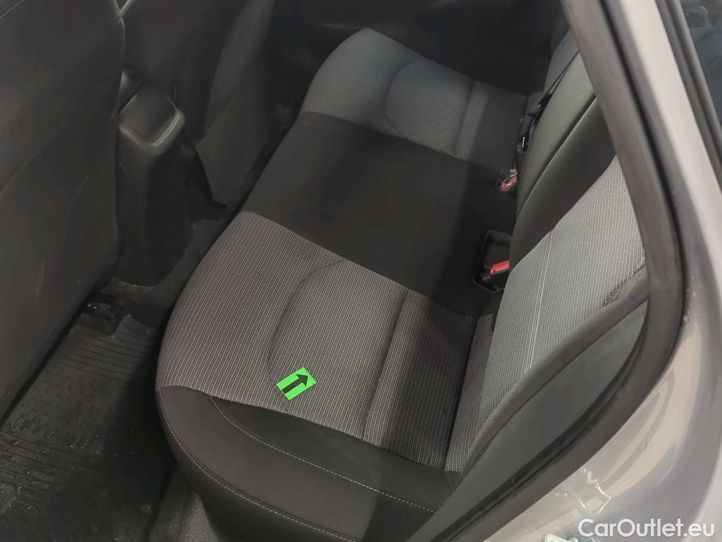  Hyundai  i30 1.5 110CP Comfort #19