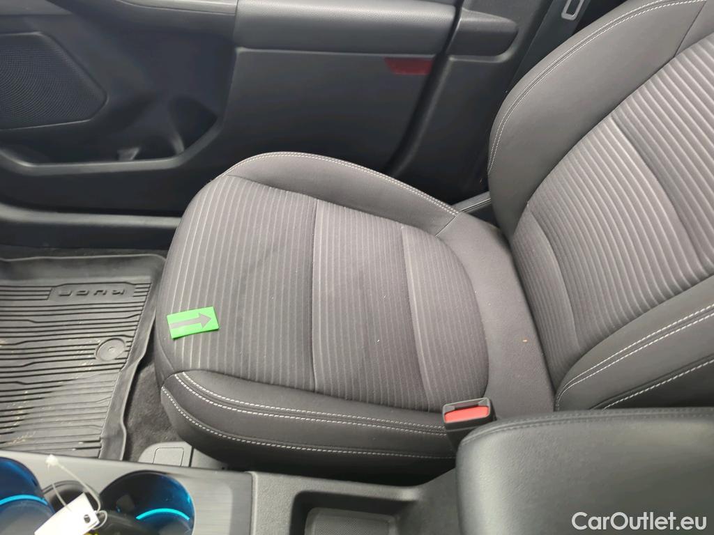  Ford  Kuga 2.5 Duratec FHEV 190CP Titanium CVT AWD #27