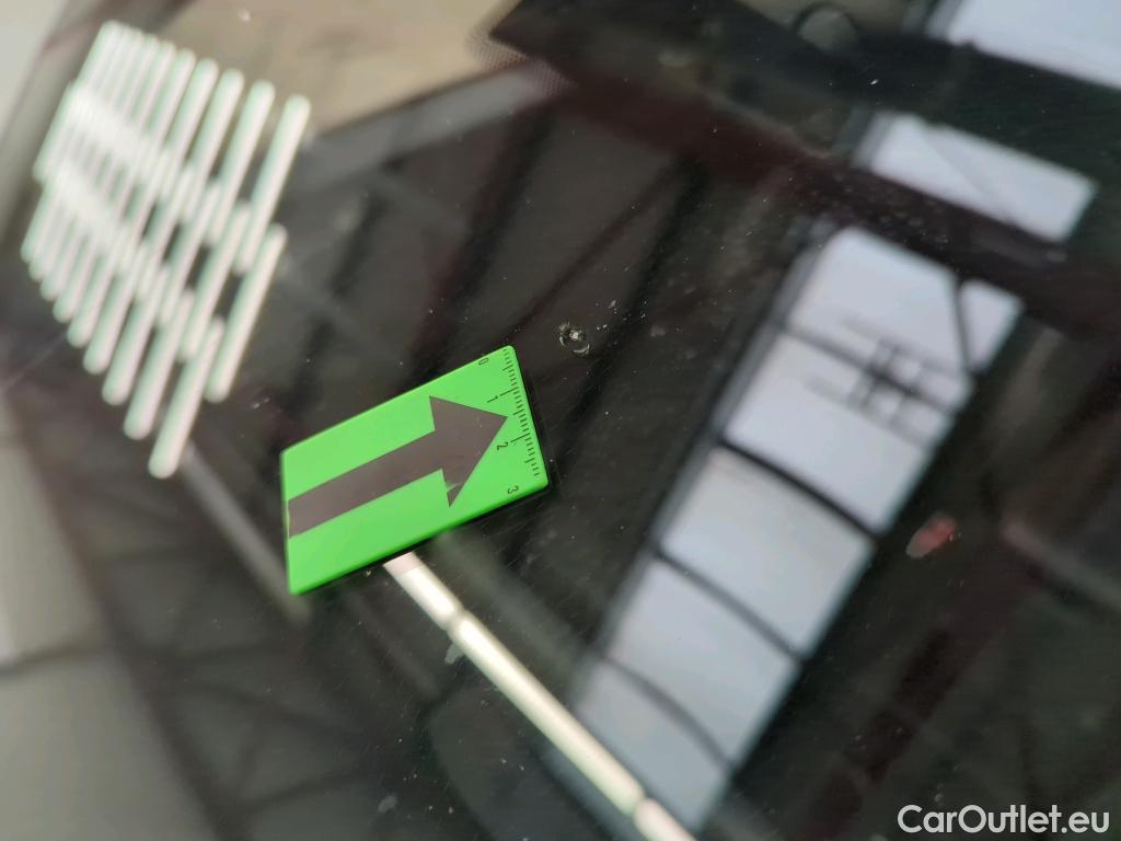  Ford  Kuga 2.5 Duratec FHEV 190CP Vignale CVT AWD #2