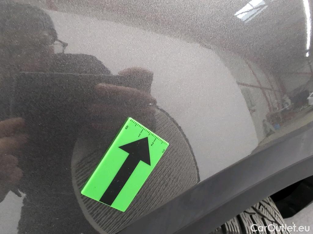  Ford  Kuga 2.5 Duratec FHEV 190CP Titanium CVT AWD #32