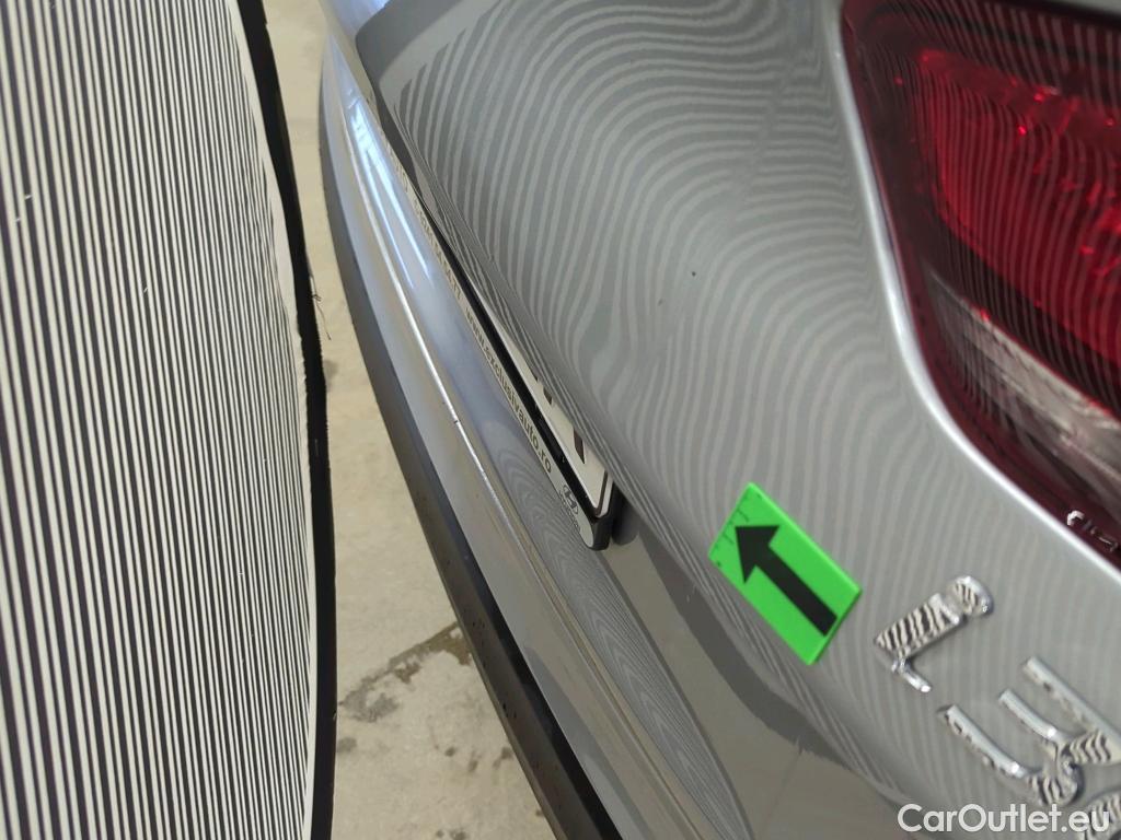  Hyundai  i30 1.5 110CP Comfort #8