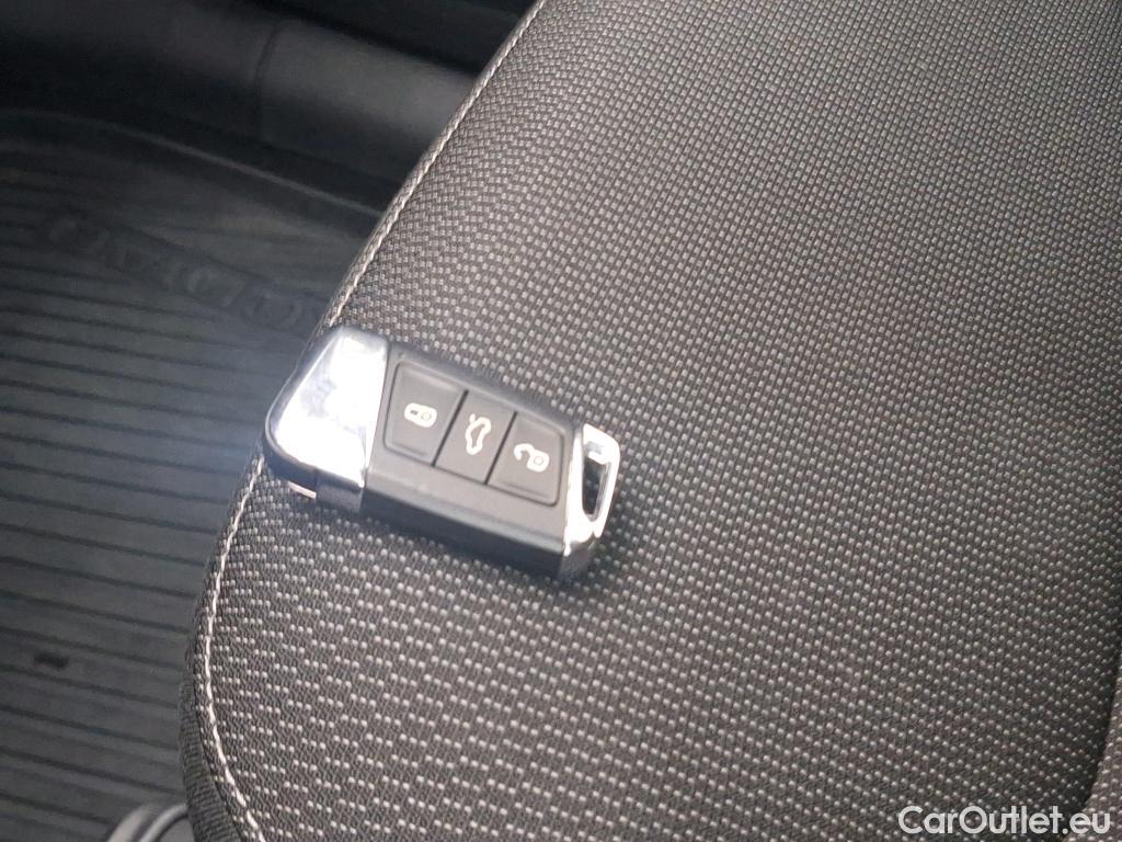  Skoda  Kodiaq 2.0 TDI 150CP Ambition DSG 4x4 #2