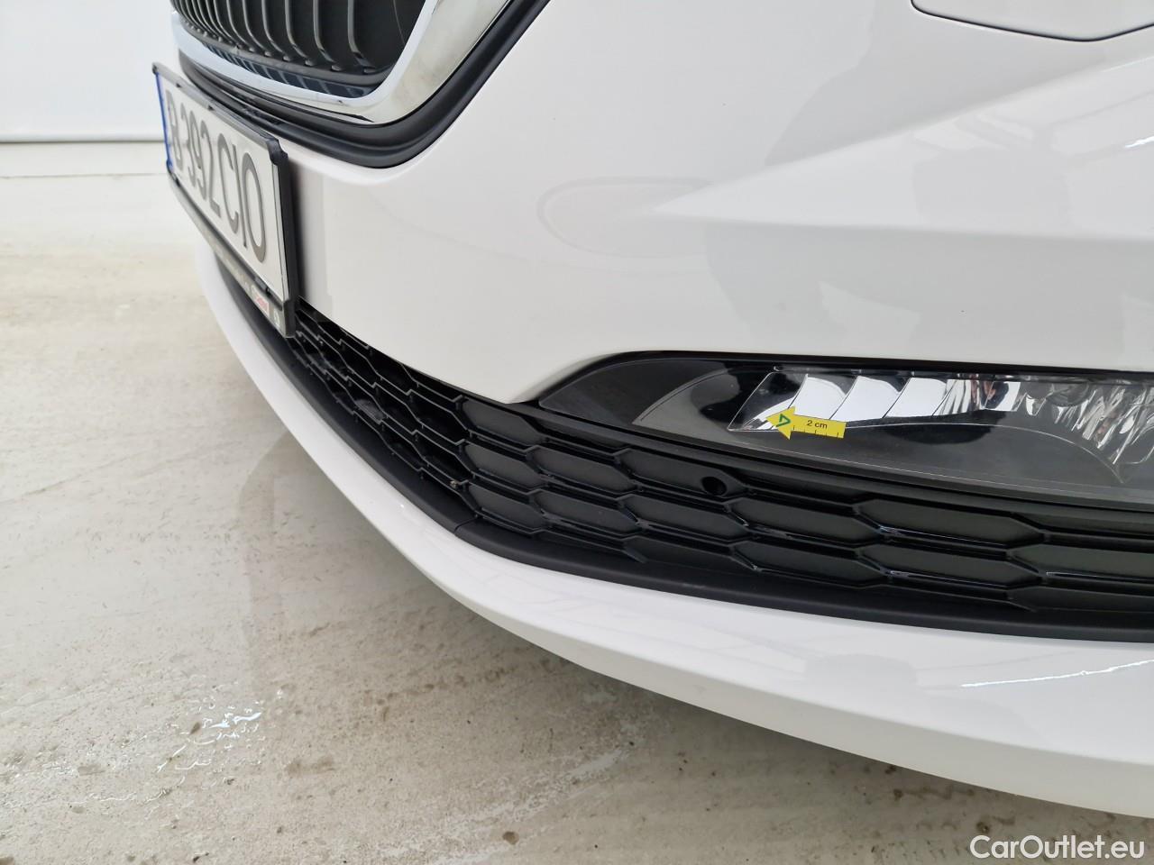  Skoda  Scala 1.0 TSI Style #9