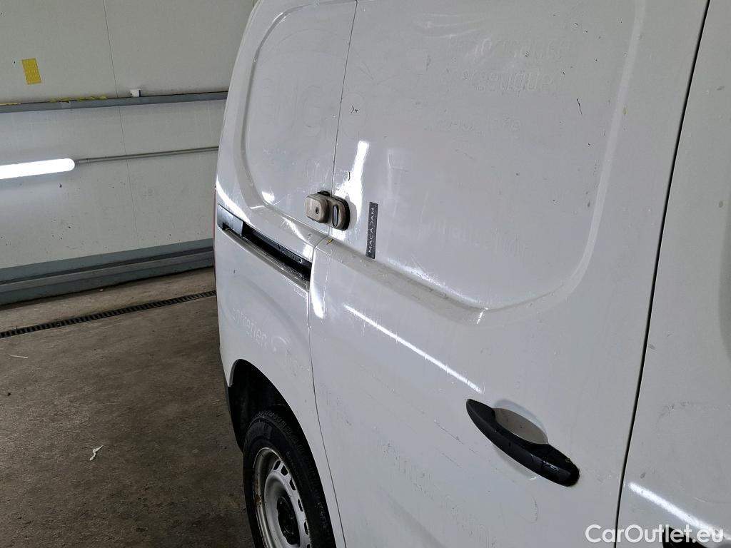  Citroen  Berlingo  Fourgon Club M 650 1.5 BlueHDi 75CV BVM5 E6dT #17