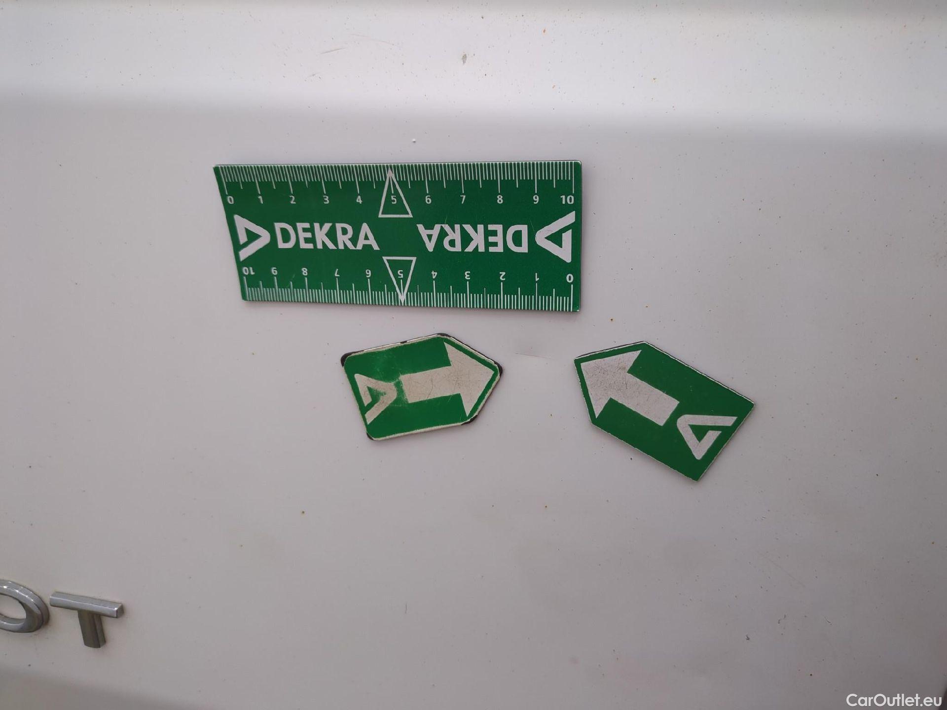  Peugeot  Boxer  Fourgon Surélevé 435 L4H2 Asphalt BlueHDi 140 Stop&Start 2.2 140CV BVM6 #33