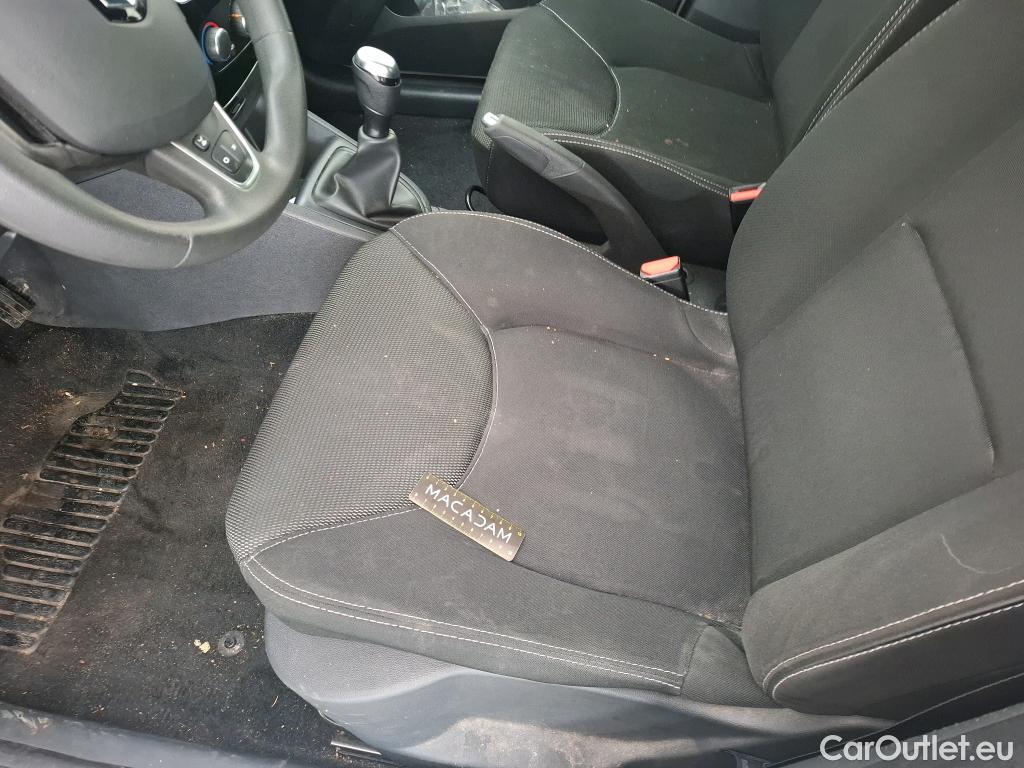  Renault  Clio  IV Air 0.9 TCe 75CV BVM5 E6 #29