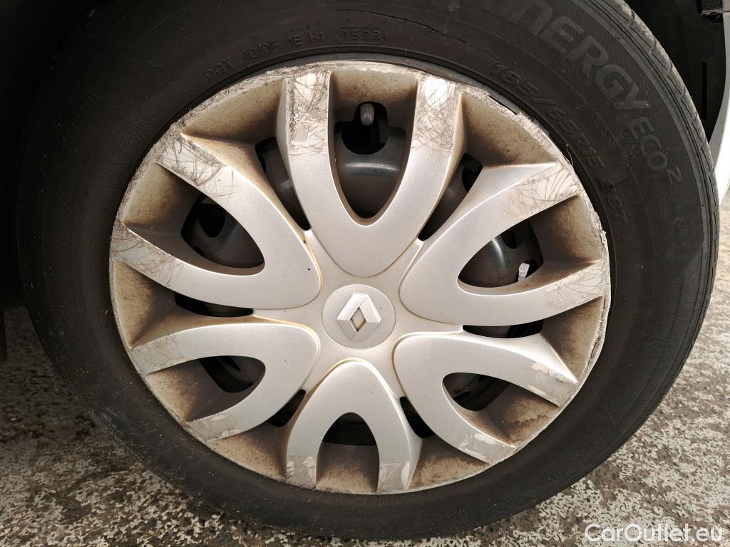  Renault  Clio  IV Air MediaNav 1.5 dCi 75CV BVM5 E6 #36