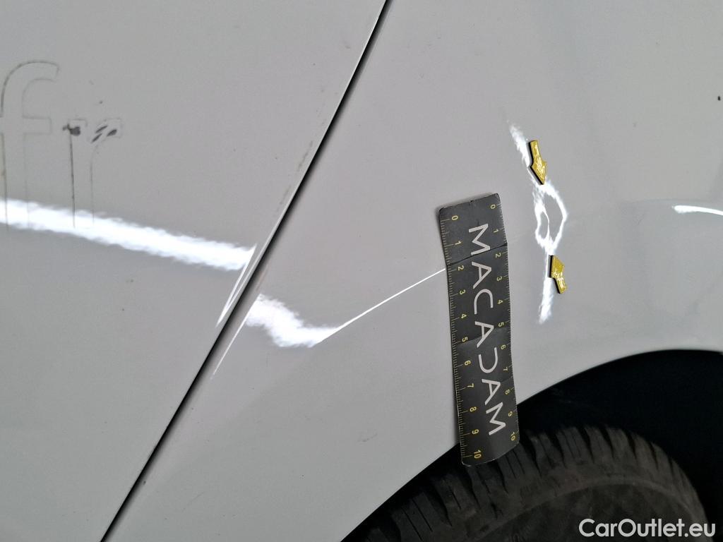  Renault  Clio  IV Air 0.9 TCe 75CV BVM5 E6 #14