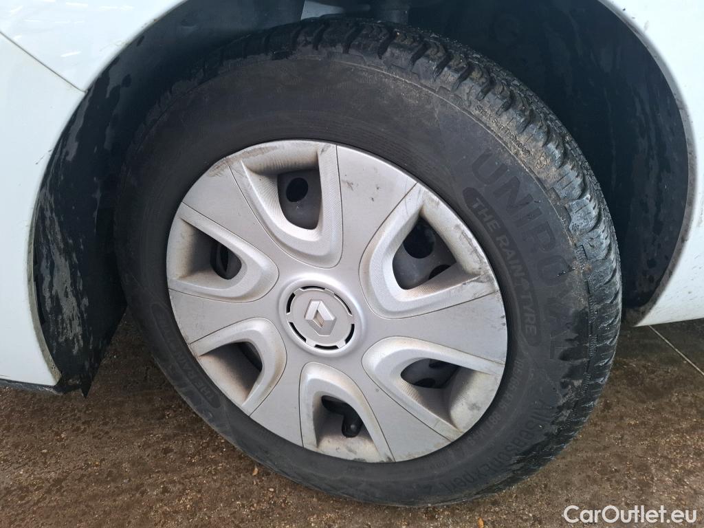  Renault  Clio  IV Air 0.9 TCe 75CV BVM5 E6 #20