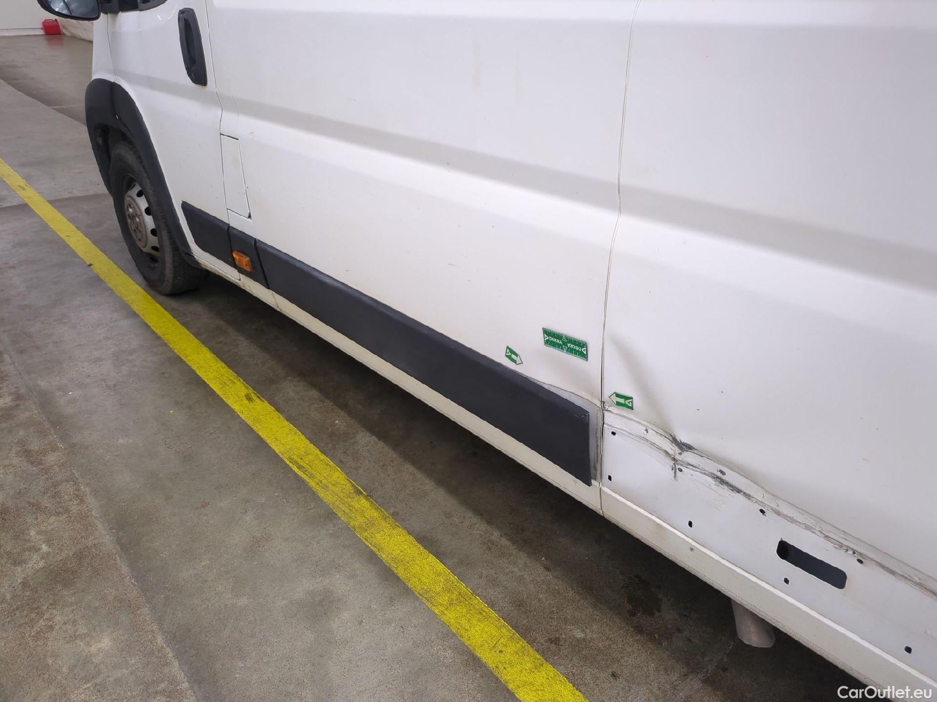  Peugeot  Boxer  Fourgon Surélevé 435 L4H2 Asphalt BlueHDi 140 Stop&Start 2.2 140CV BVM6 #18