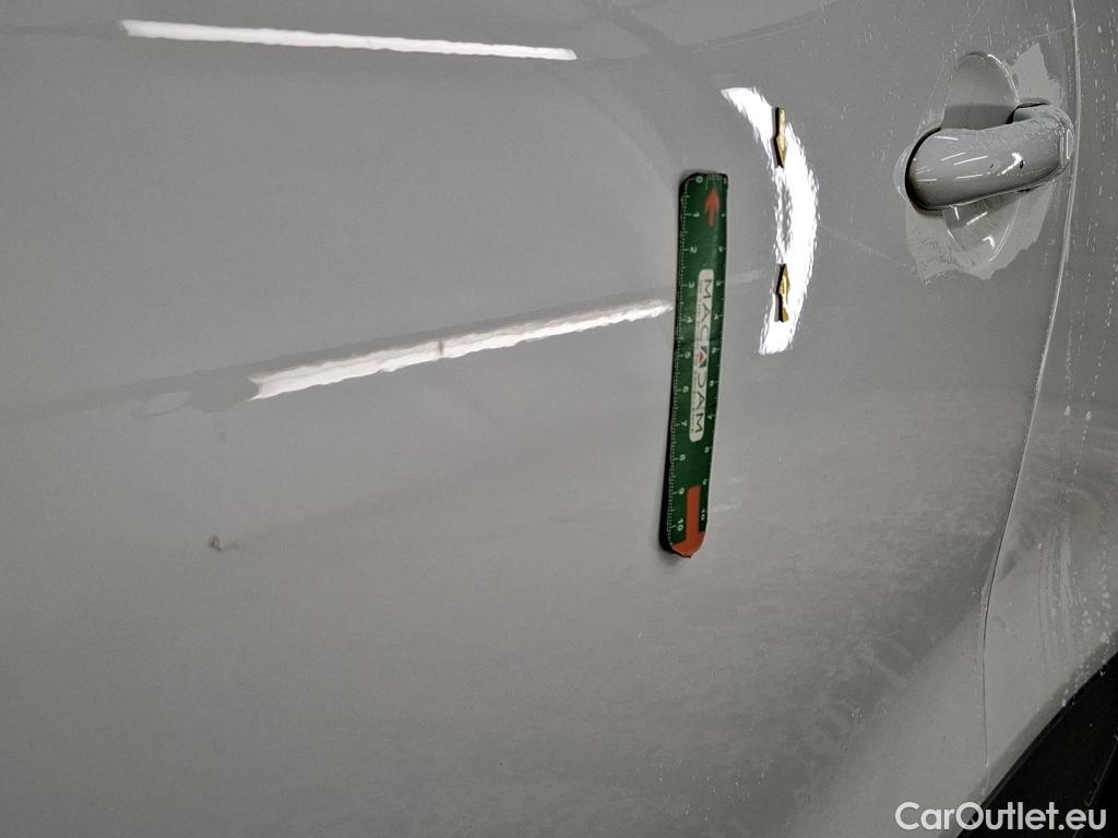  Renault  Clio  IV Air MediaNav 1.5 dCi 75CV BVM5 E6 #24