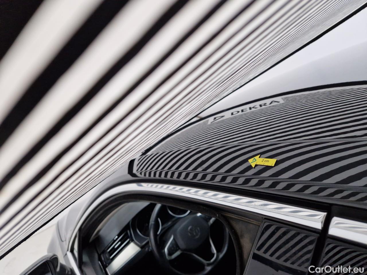  Volkswagen  Passat Highline 2.0 TDI DSG 150 CP #34