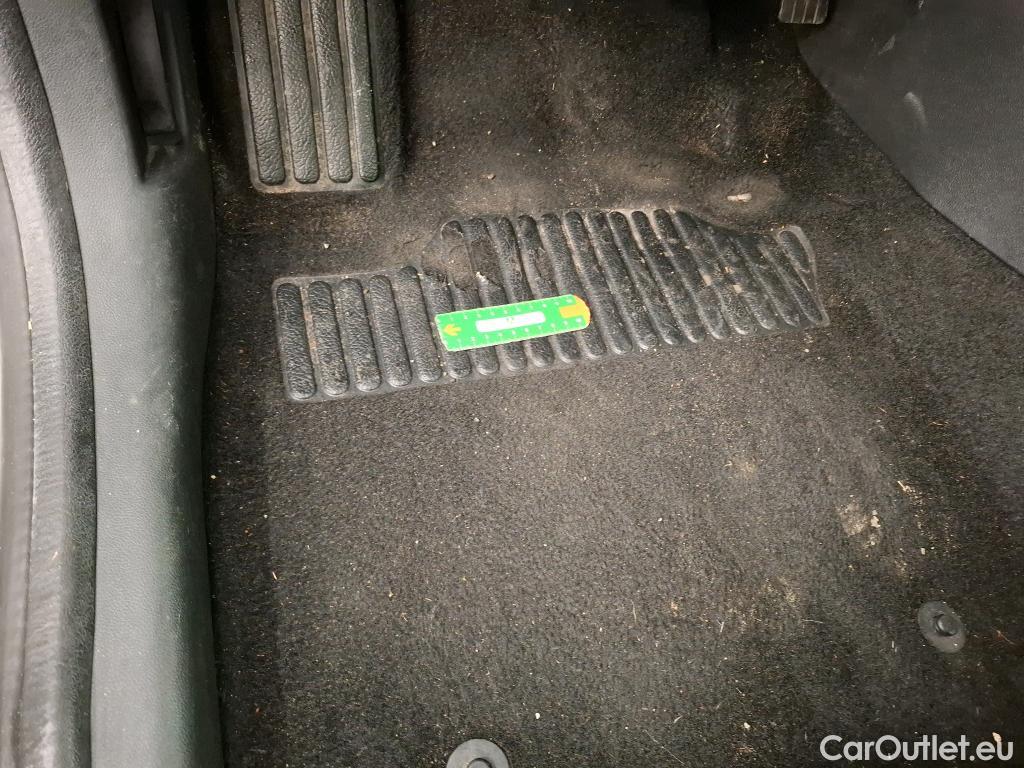  Renault  Clio  IV Air MediaNav 1.5 dCi 75CV BVM5 E6 #20