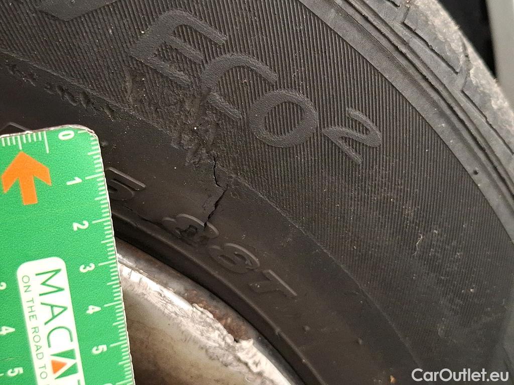  Renault  Clio  IV Air MediaNav 1.5 dCi 75CV BVM5 E6 #19