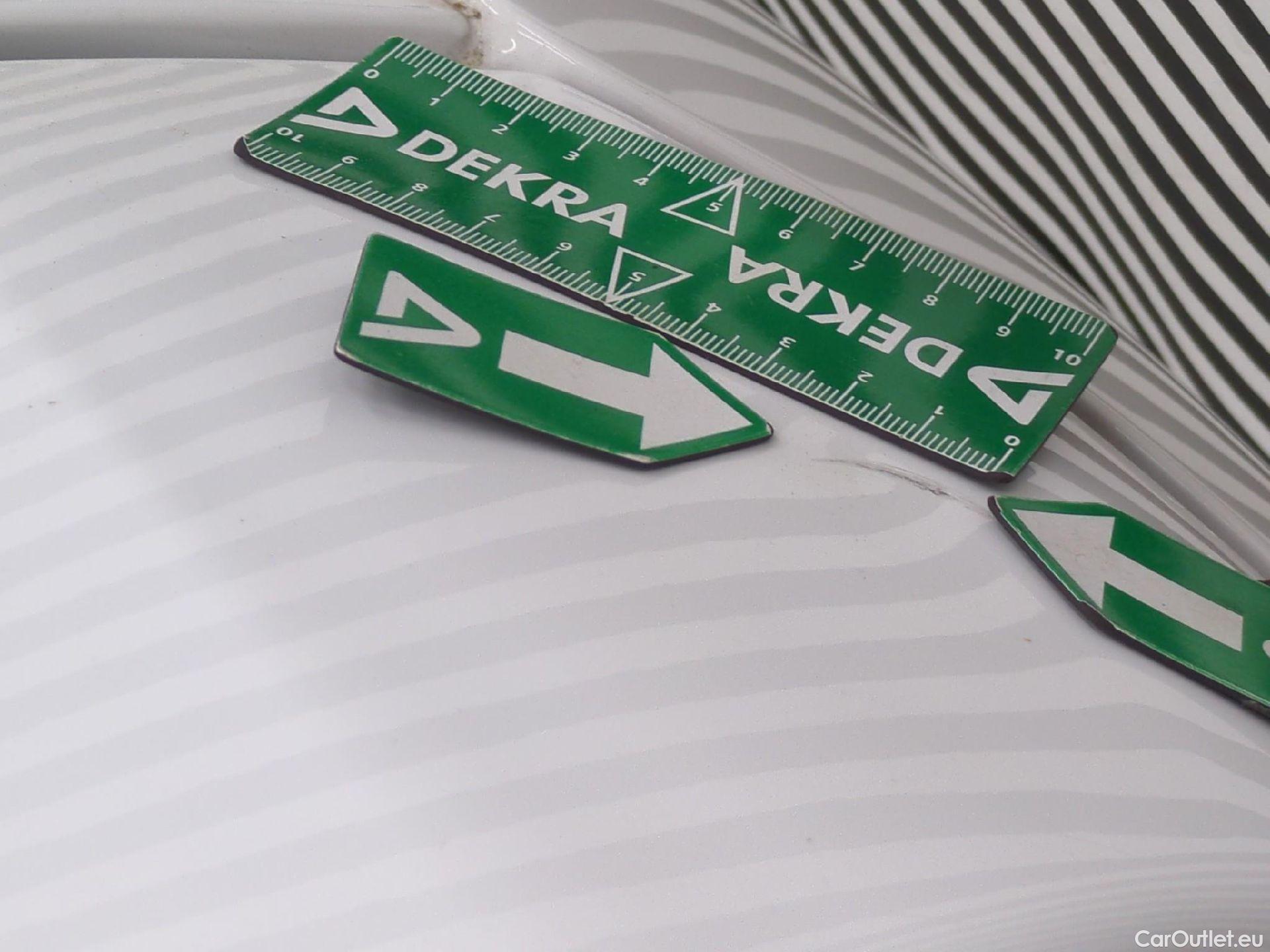  Citroen  C3  Société Feel 1.5 BlueHDI 100CV BVM6 E6d #7