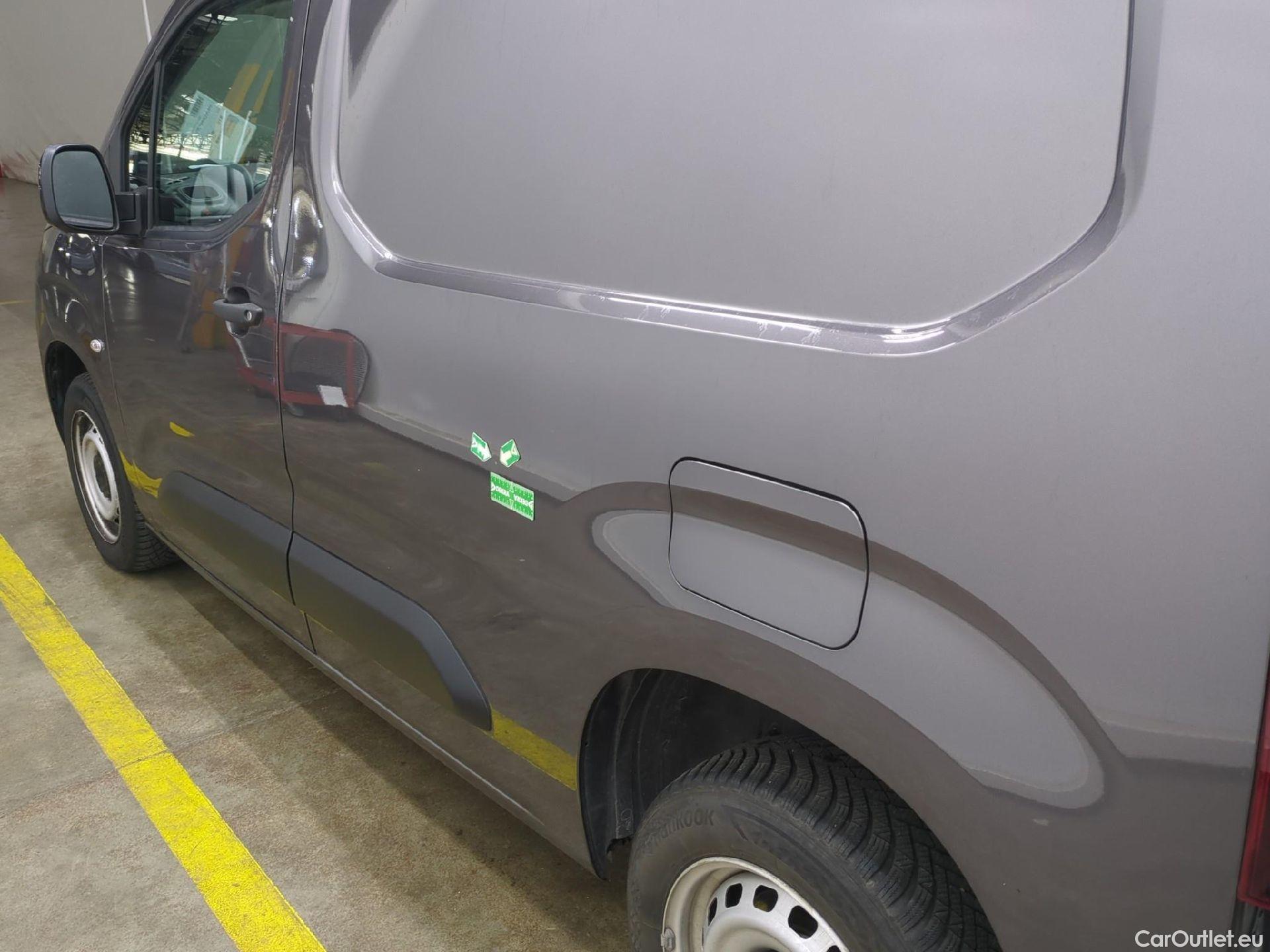  Citroen  Berlingo CITROEN  Van / 2018 / 4P / Fourgonnette M 650kg PT 110 S&S BVM Driver Connect #7