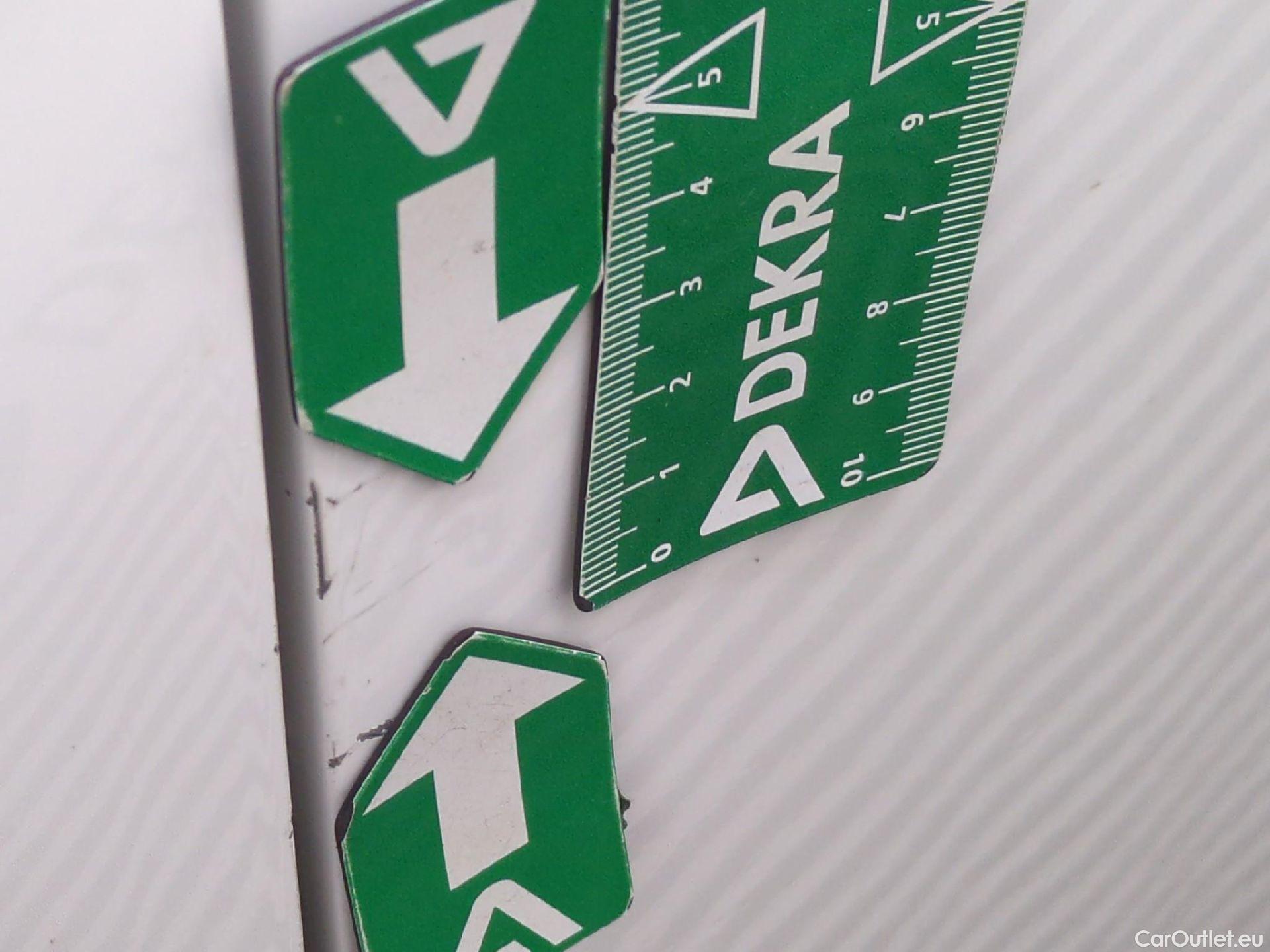  Citroen  C3  Société Feel 1.5 BlueHDI 100CV BVM6 E6d #18