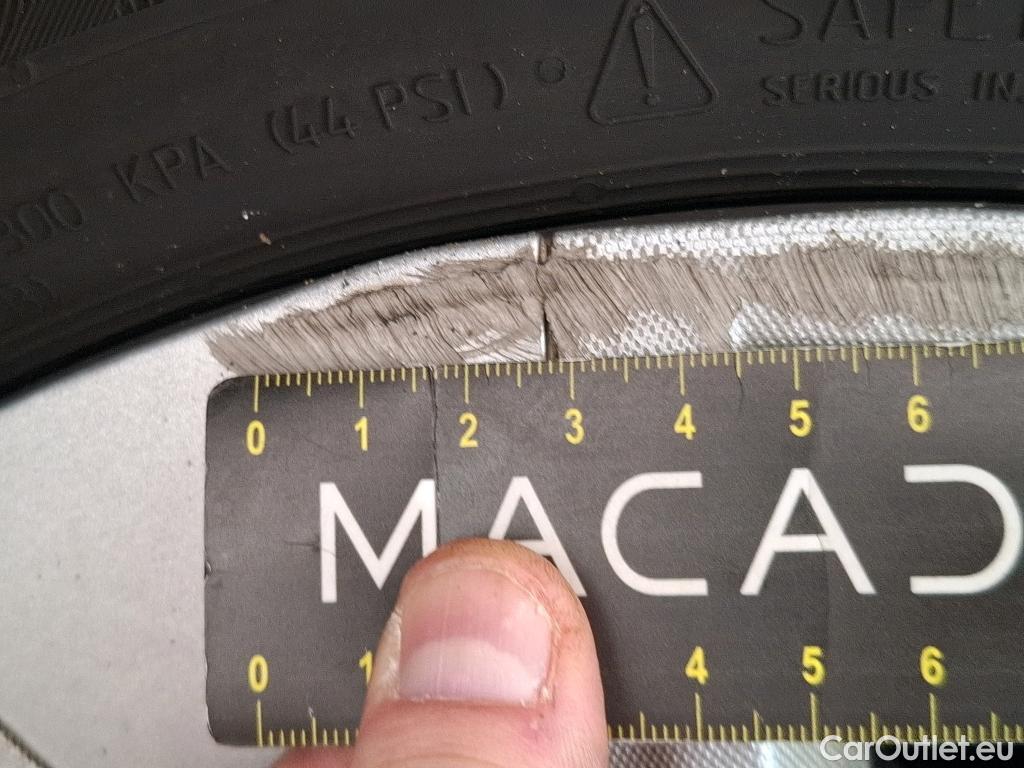  Renault  Clio  IV Air 0.9 TCe 75CV BVM5 E6 #23