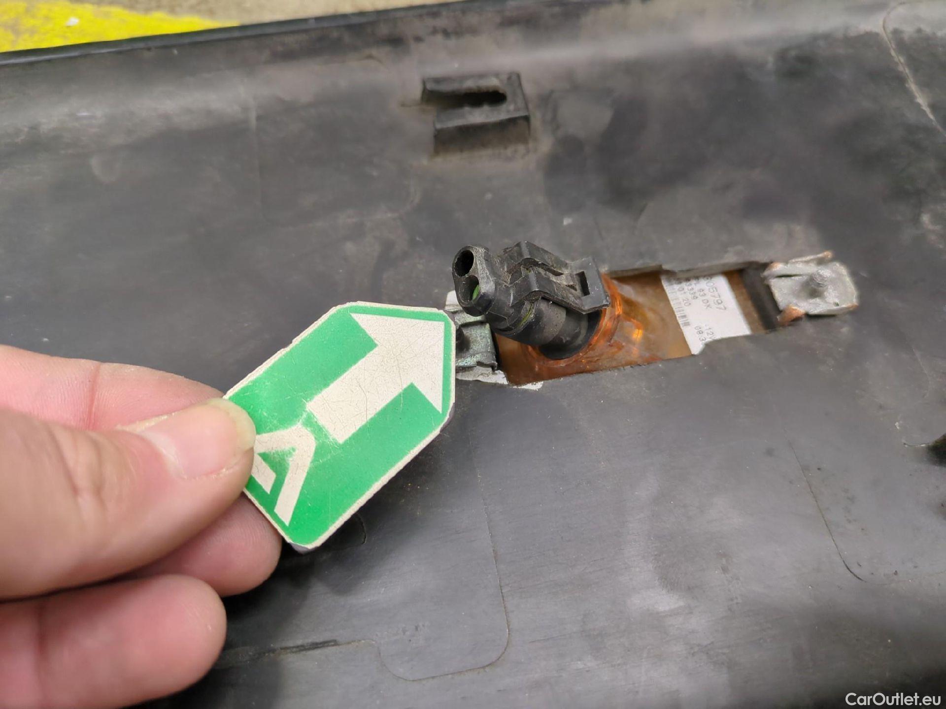  Peugeot  Boxer  Fourgon Surélevé 435 L4H2 Asphalt BlueHDi 140 Stop&Start 2.2 140CV BVM6 #23