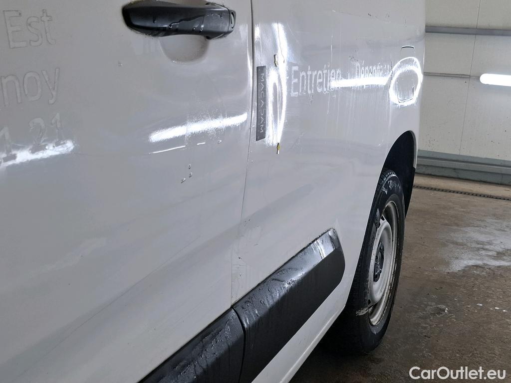  Citroen  Berlingo  Fourgon Club M 650 1.5 BlueHDi 75CV BVM5 E6dT #2