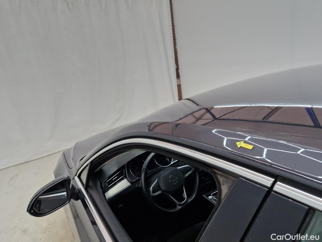  Volkswagen  Passat Highline 2.0 TDI DSG 150 CP #35