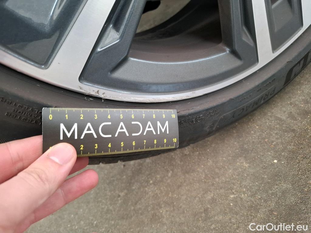  Bmw  Serie 1 BMW Série 1 / 2019 / 5P / Berline 116i DKG7 Business Design #17