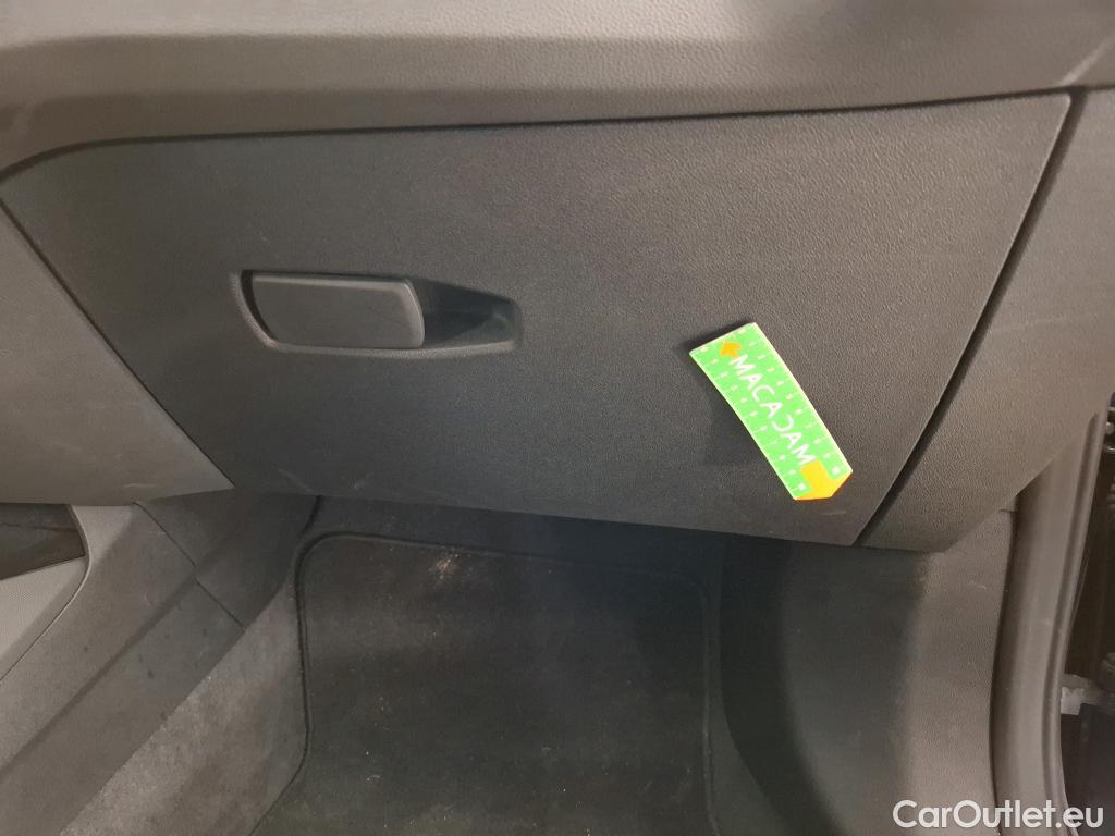  Bmw  Serie 2 BMW Série 2 Gran Coupé / 2019 / 4P / Berline 218I AUTO Business Design #22