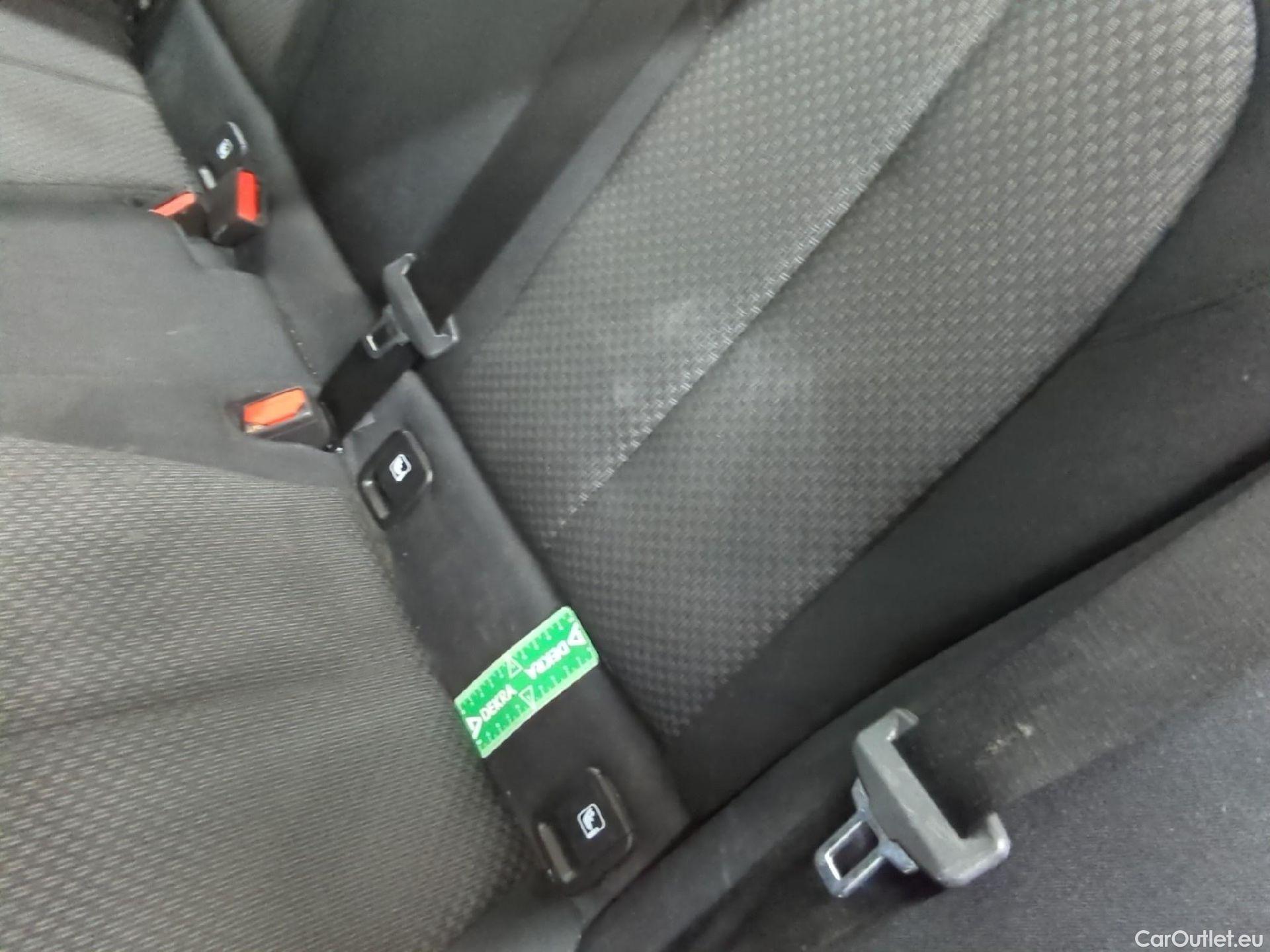  Bmw  Serie 1 1 Berline 116 d Business Design 1.5 115CV BVM6 E6d #4