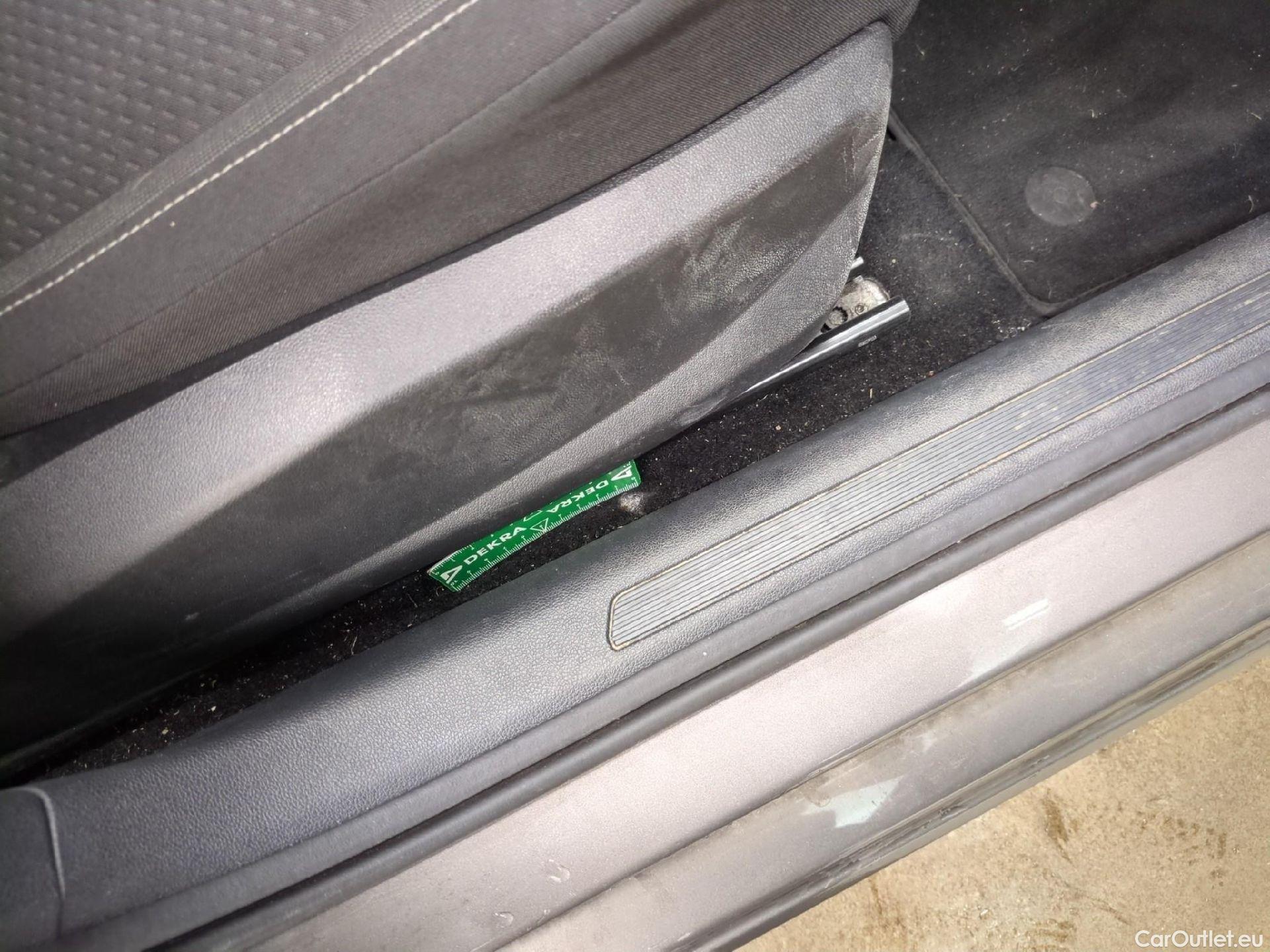  Volkswagen  Polo  VI Lounge Business 1.0 TSI 95CV BVM5 E6dT / TRANSFO VP VF
 #1