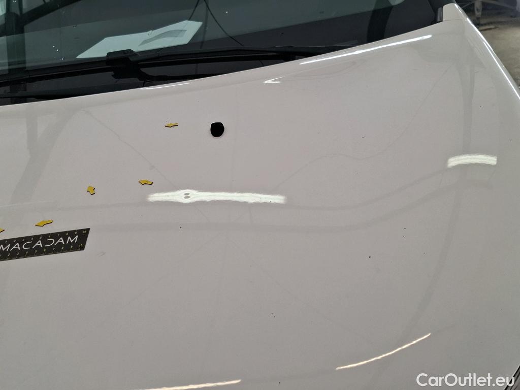  Citroen  C3  Shine Business 1.2 PureTech 110CV BVM6 E6d #27