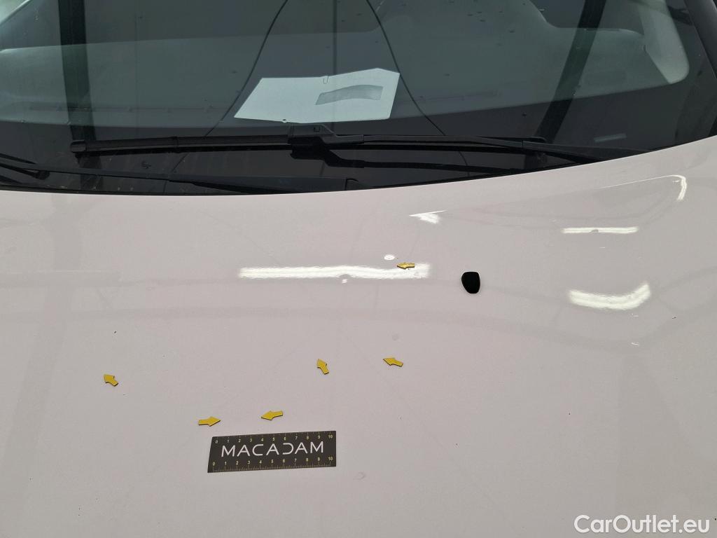  Citroen  C3  Shine Business 1.2 PureTech 110CV BVM6 E6d #24