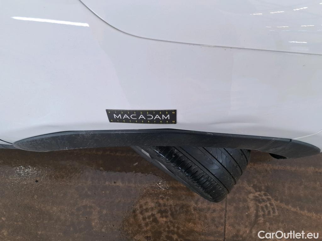  Citroen  C3  Shine Business 1.2 PureTech 110CV BVM6 E6d #61